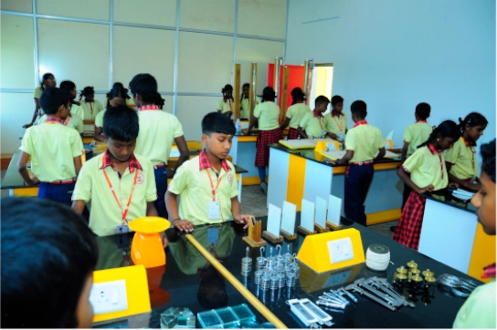 physics Lab of brainy blooms